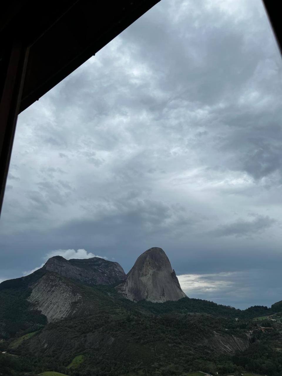 Vista Azul Apart Hotel - Pedra Azul Pinheiros エクステリア 写真